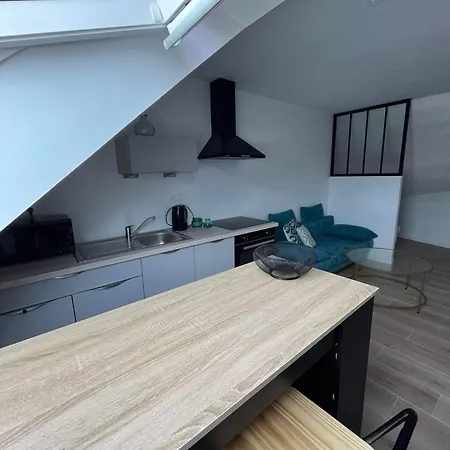 Bord De Lomener Apartment
